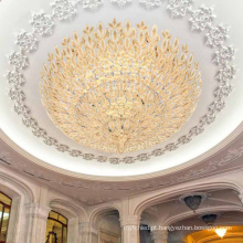 Lustre de teto de luxo dourado do corredor do hotel
